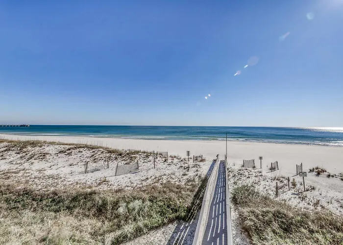 Gulf-Front Condo W Great Location Beach Access & Shared Pool Hot Tub