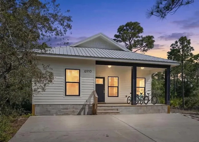 Fort Morgan House Beach Access 4 Bikes Sleeps 7