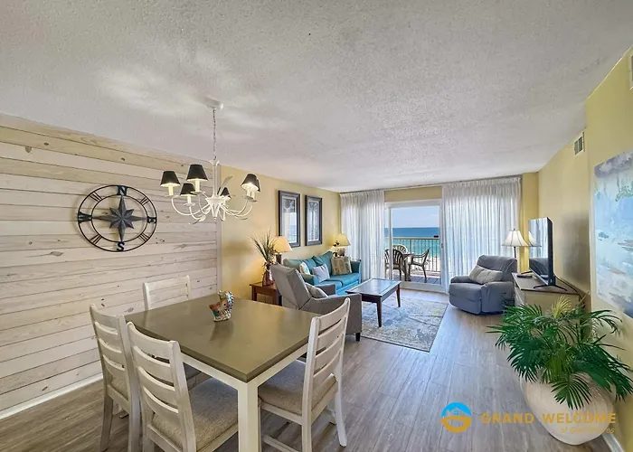 Driftwood Towers 4H - Beachfront