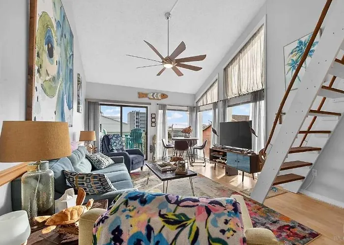 Beachfront Paradise With Stunning Gulf Views