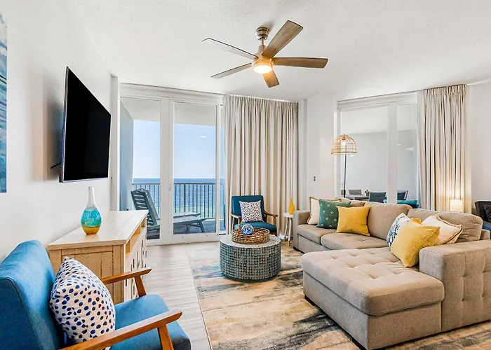 Well Decorated Gulf-Front Condo With Pool & Hot Tub Access