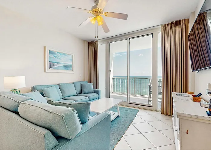 Bright Beachfront Condo W Private Balcony Zero-Entry Pool Gym & Hot Tub