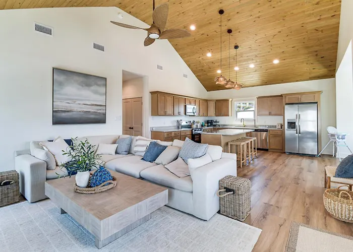 Come Relax At Family Haven In Gulf Shores!