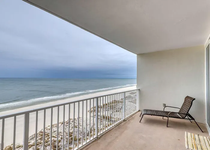 Beachfront Condo With Balcony Indoor & Outdoor Pools Sauna & Hot Tubs