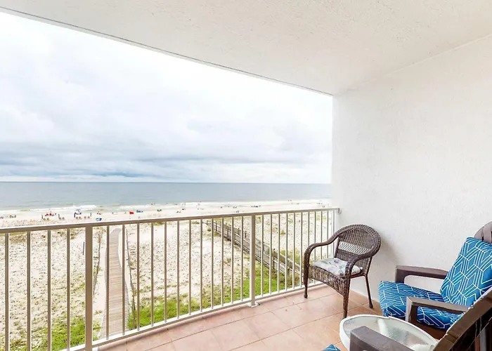 Bright And Nicely Decorated Condo In Gulf-Front Condo With Shared Pool Wifi