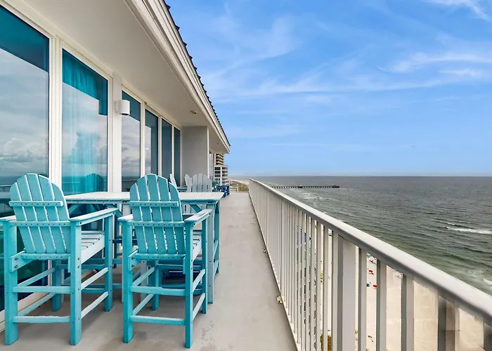 Beachfront Corner Penthouse With Amazing View Balcony & Shared Pools Hot Tubs
