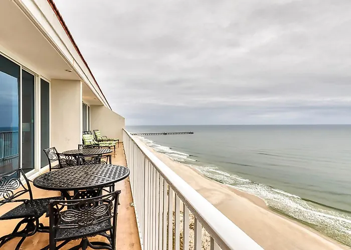 Beachfront Penthouse With Amazing View Multiple Pools Hot Tubs Gym & Sauna