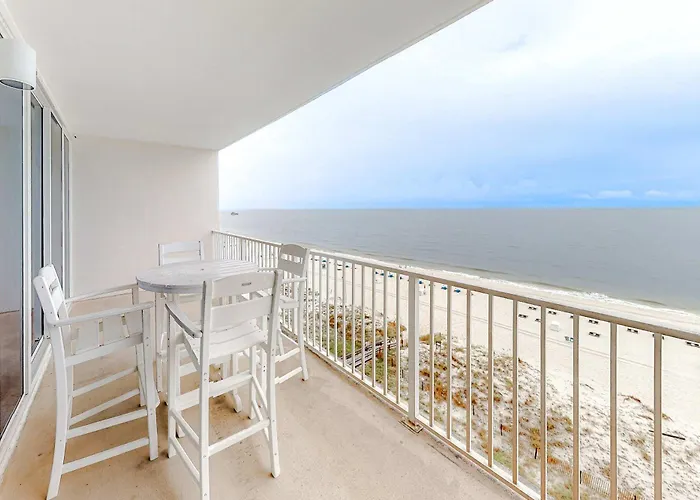 Polished Gulf-Front Condo With Balcony Ac Wifi & Shared Pools Hot Tubs Sauna