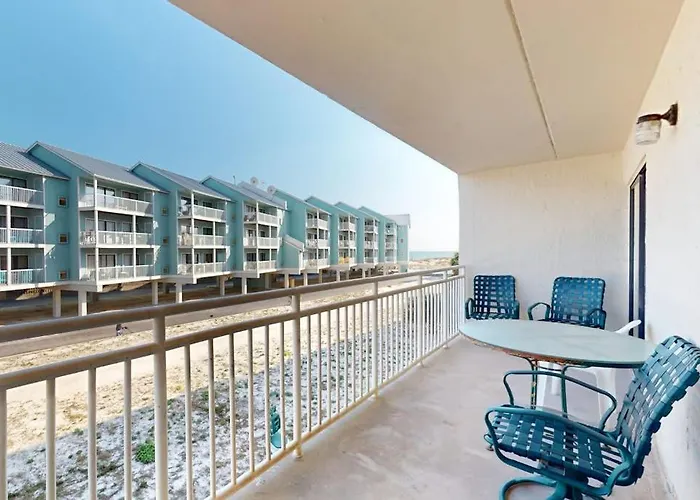 Beautiful Condo In Gulf-Front Resort With Shared Pool Free Wifi & Ac