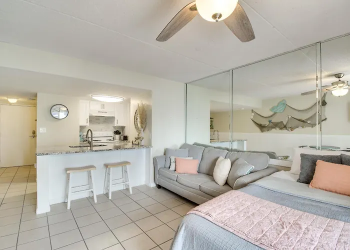 Unwind Poolside, Walk To Shore! Orange Beach Condo