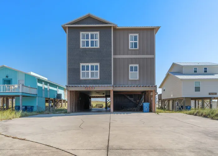 Delightful Escape With Direct Beach Access Wifi Furnished Deck & Full Kitchen