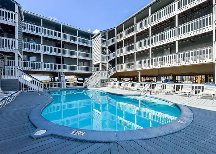Gulf-View Condo Steps From The Beach Regatta 102A