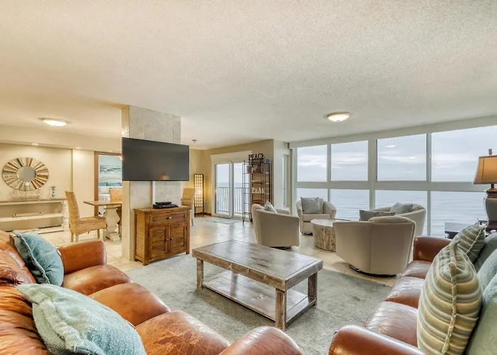 Edgewater West #103